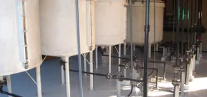 Tanques de preparação de diatomácea e tanque para preparo de cal